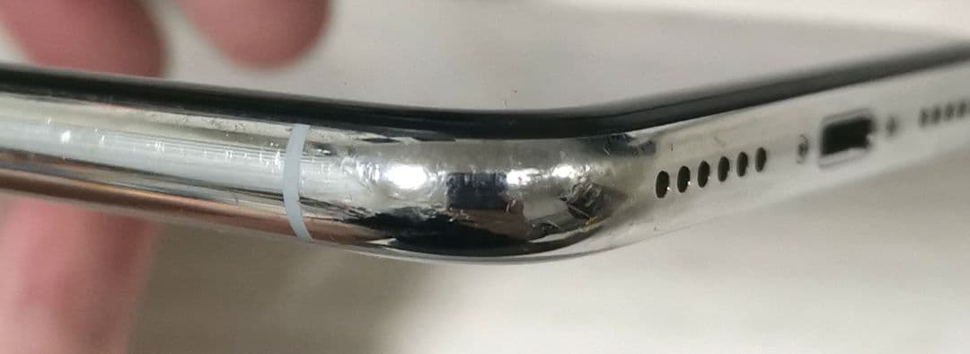 iPhoneX (MQC22J/A) 256GB シルバー