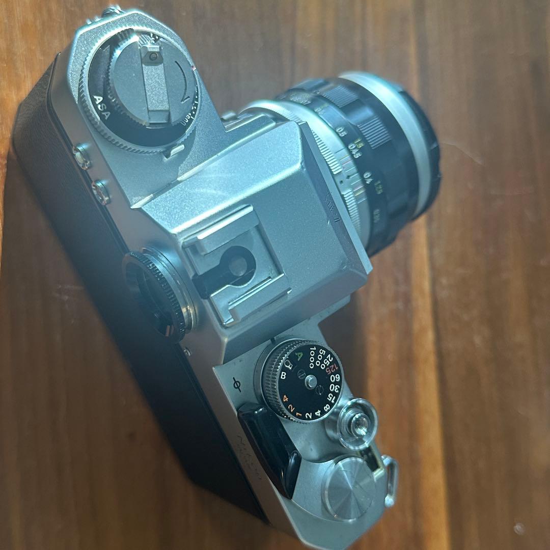 Nikon Nikomat ニコマートEL 35mm f2.8