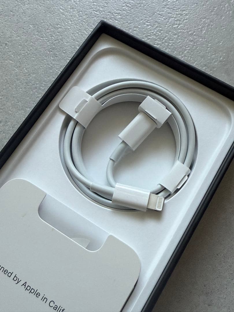 【安値】バッテリー100% Apple iPhone13Pro本体256GB