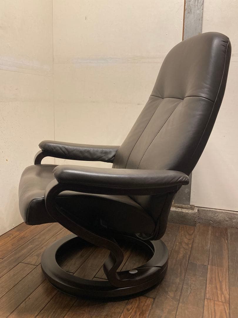 ドイツ himolla ヒモラ社製 本革リクライニングチェア&オットマンセット