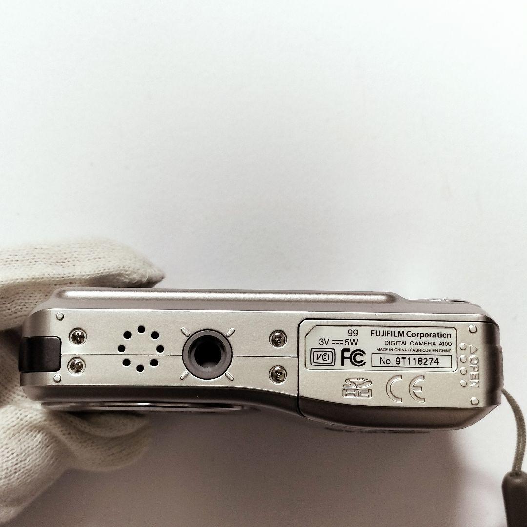 デジカメ FUJIFILM FinePix A100 エモい フジフィルム