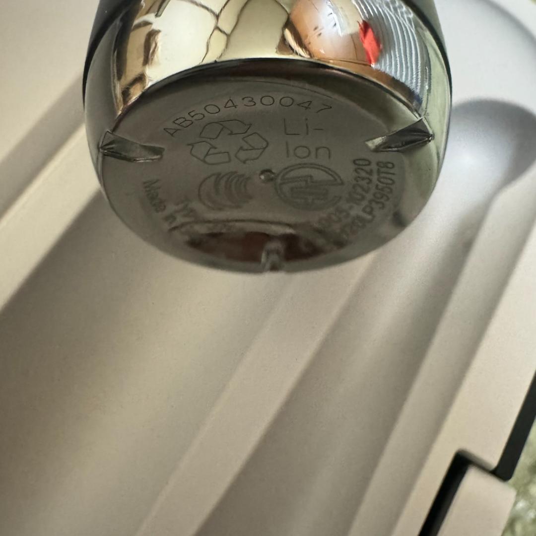 Braun Oral-B iO 10 電動歯ブラシ 充電式