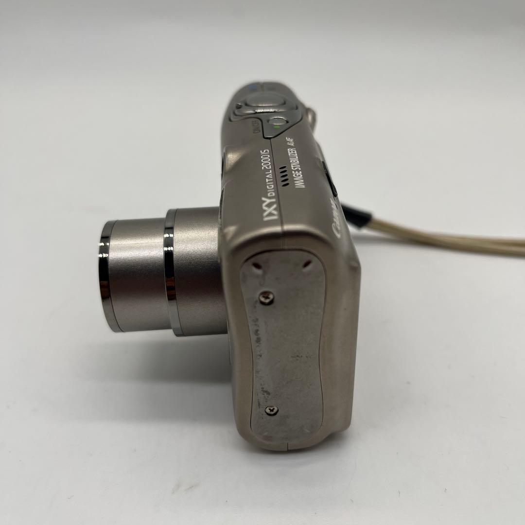 キャノン　イクシー　canon ixy 2000is チタン　シルバー