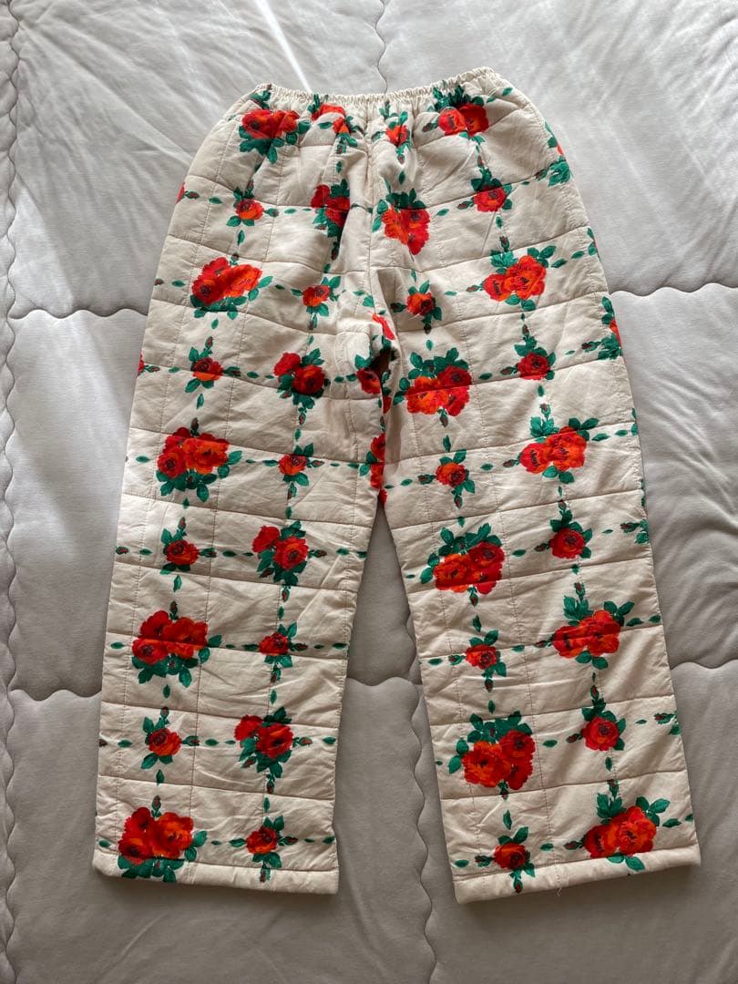 イエローペロタキルティングパンツ　薔薇　14y 150 160 大人