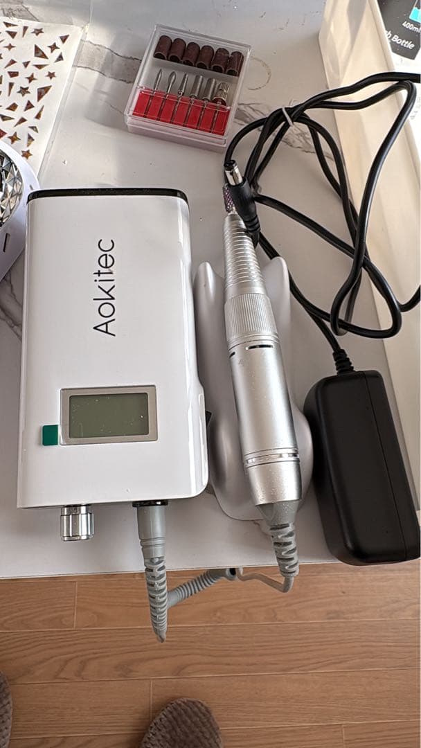 ✴️早い者勝ち❗️✴️充電式ネイルライト+マシン、ハンディライト集塵機全部まとめて❗️✴️