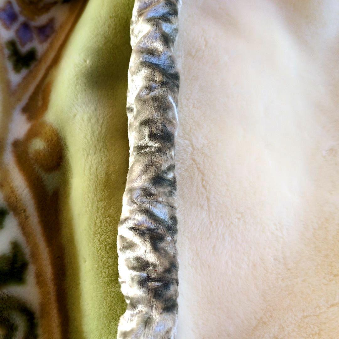 【専用です】毛布2枚　まとめ売り　西川の毛布 花柄 ２枚合わせ毛布