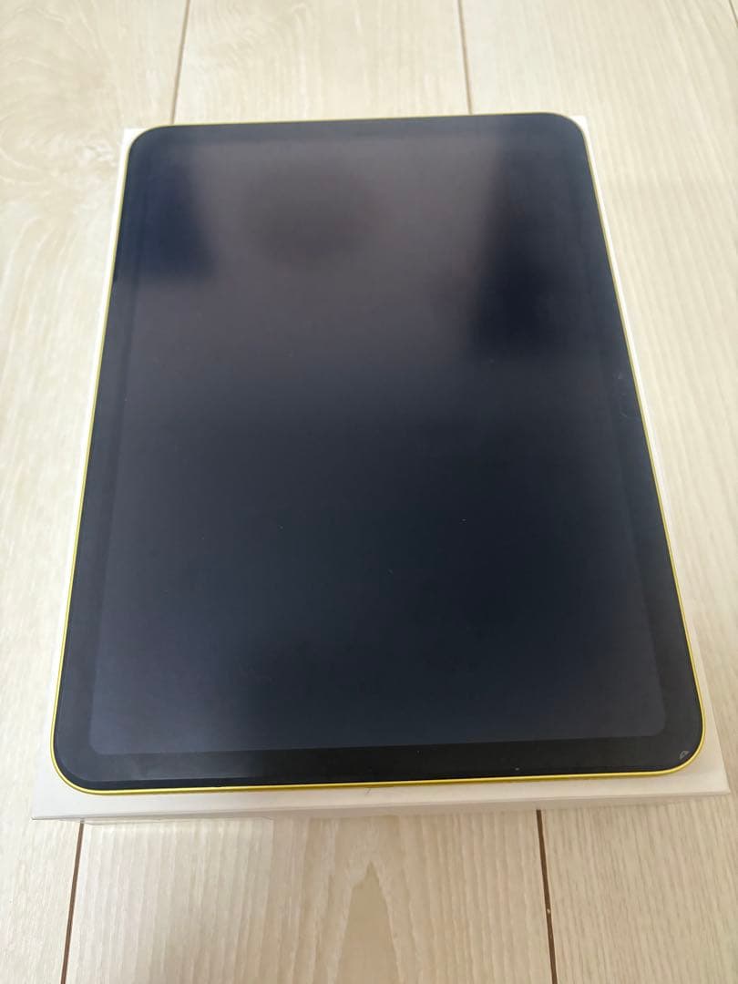 未使用に近い　iPad A16 第11世代 128GB Wi-Fi イエロー