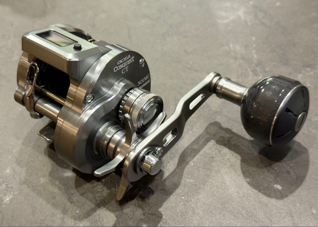 【極美品】24オシアコンクエストCT 301MG