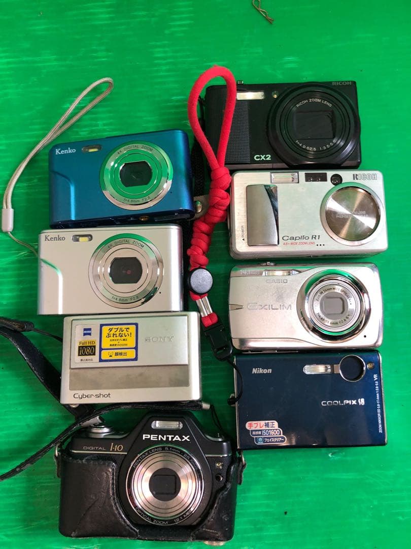 デジタルカメラ 各種 8ピースまとめ売り 動作未確認 現状渡し