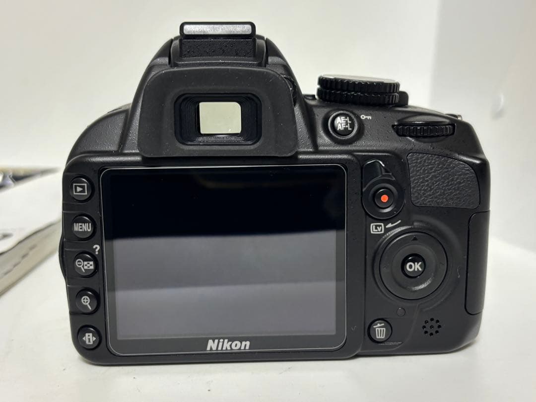 【美品】Nikon ニコン D3100 ボディ ブラック