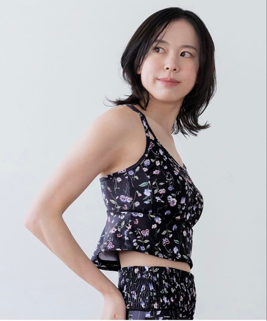 ⭐︎新品⭐︎ 【SUKALA】スプリングフラワーフレアブラトップ