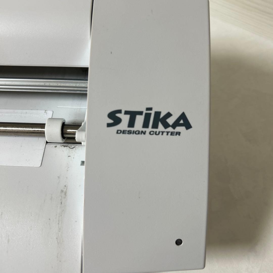 Roland SV-8 カッティングマシン