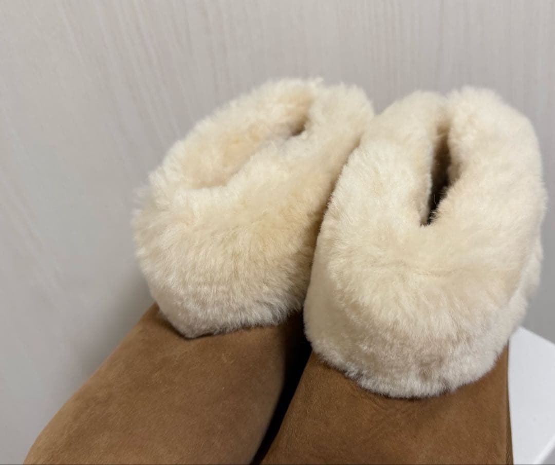 美品　アグ　UGG ブーツ　23cm レディース