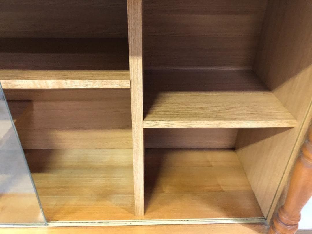 送料無料　【昭和レトロ】食器棚 ヴィンテージ リビングボード 木製　1010-2