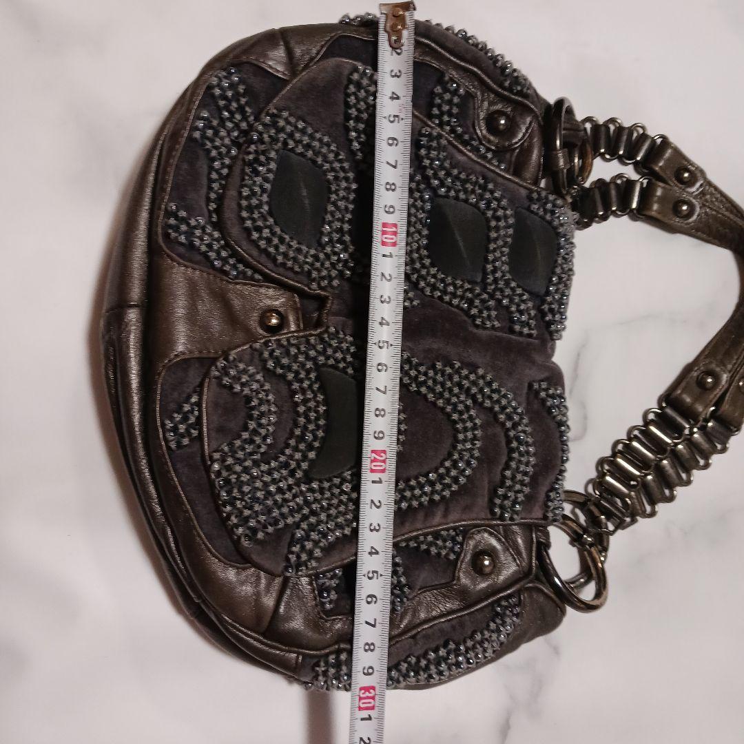 最終値下げ！ジャマンピエッシュビーズ装飾付きグレーショルダーバッグ（専用袋付！）