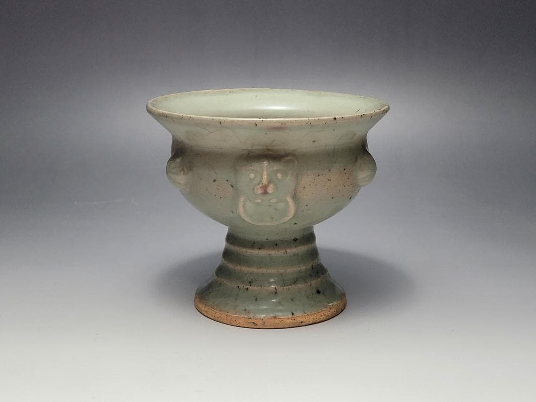 青磁 神獣装飾 香炉 元明時代 幅約11.9cm