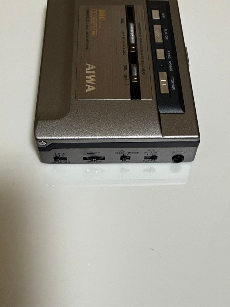 AIWA HS-PX50 シルバーポータブルカセットプレーヤー