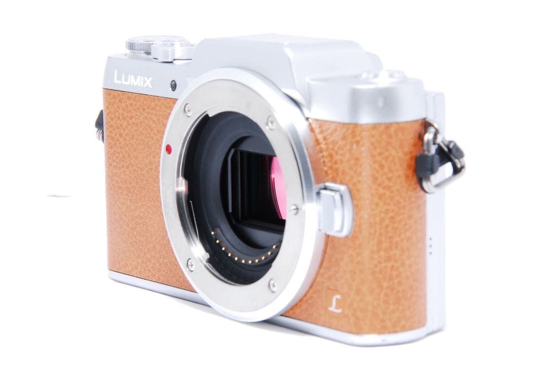 美品 LUMIX DMC-GF7 ブラウン ダブルレンズキット 一眼658回