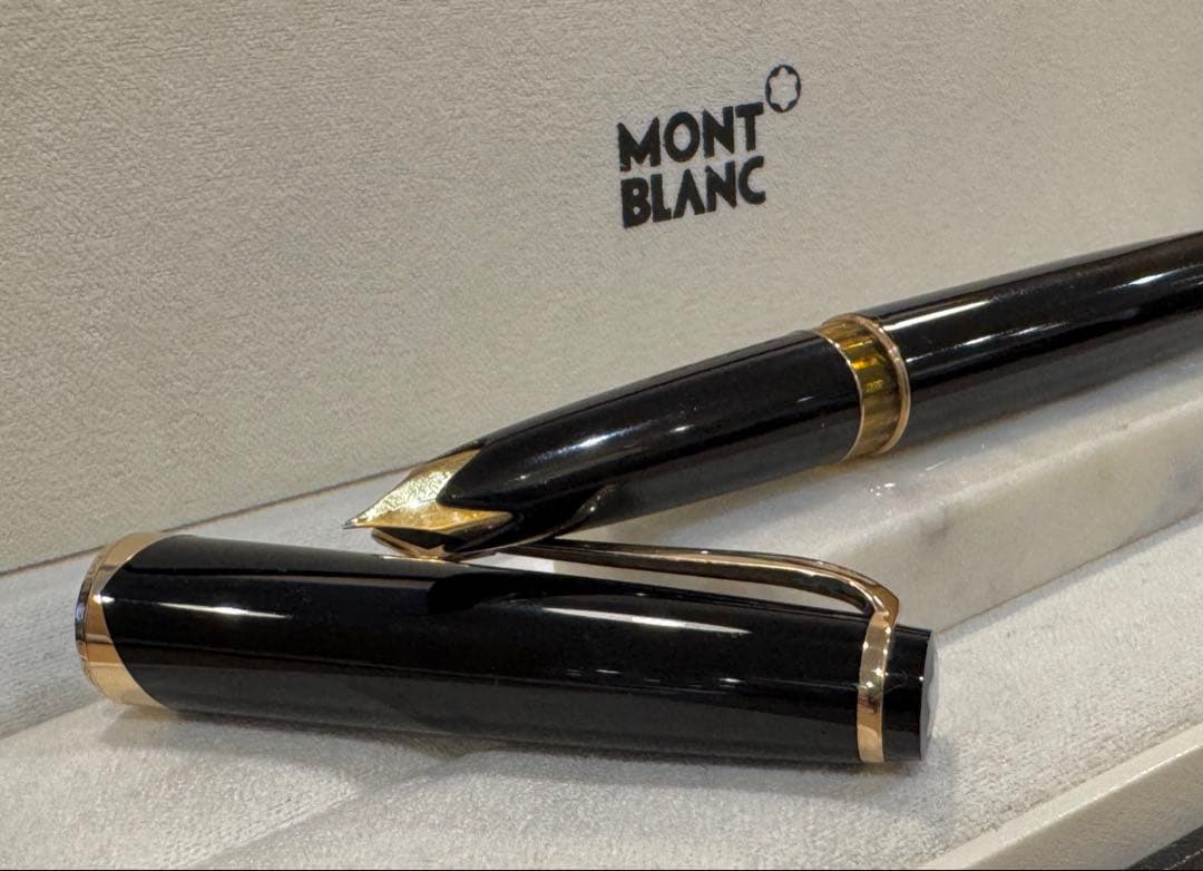【極美品】モンブラン No 14 万年筆 ブラック 18K F細字