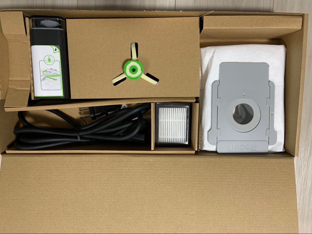 MisakiiRobot Roomba i7+ 本体　ゴミパック付き