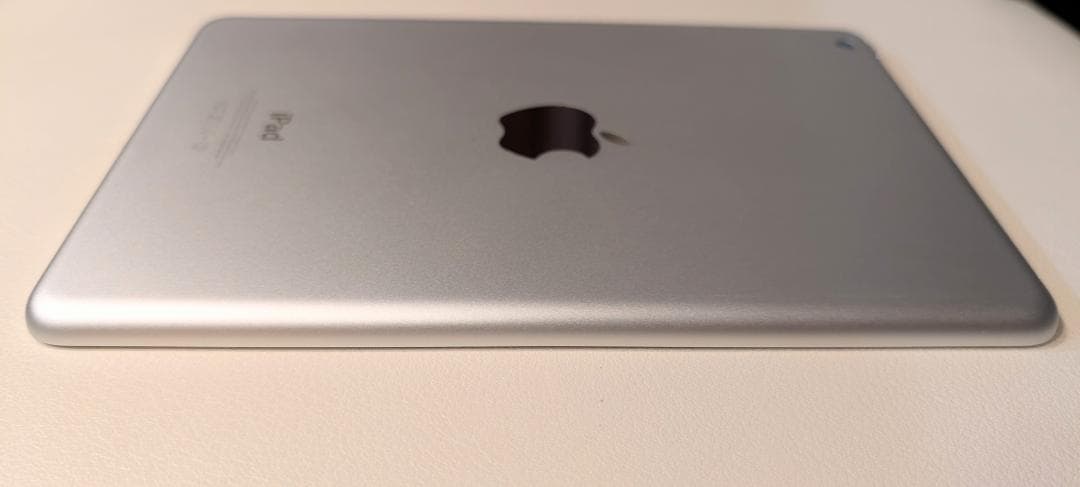 iPad Mini Wi-Fi 16GB MD531J/A ホワイトシルバー