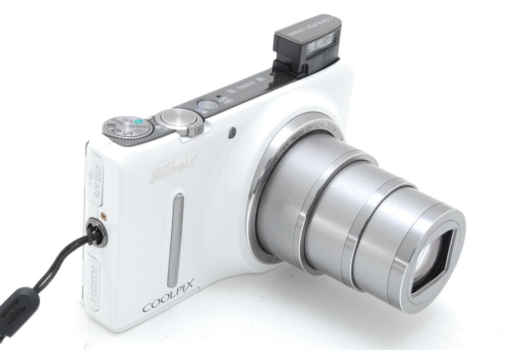 Nikon COOLPIX s9400 white 18倍ズーム デジタルカメラ