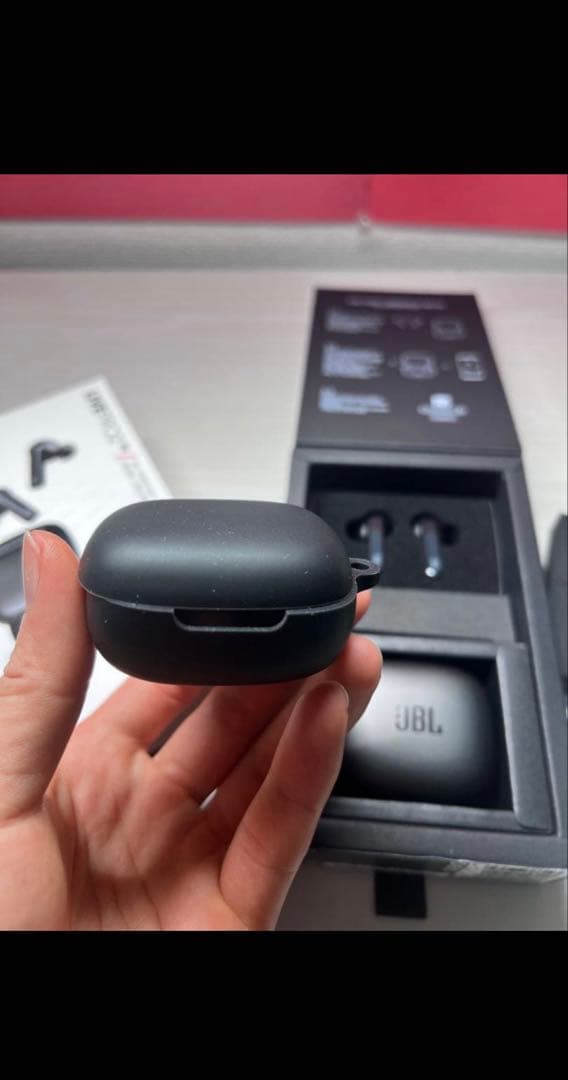 美品‼️JBL LIVE PRO 2 ワイヤレスイヤホン