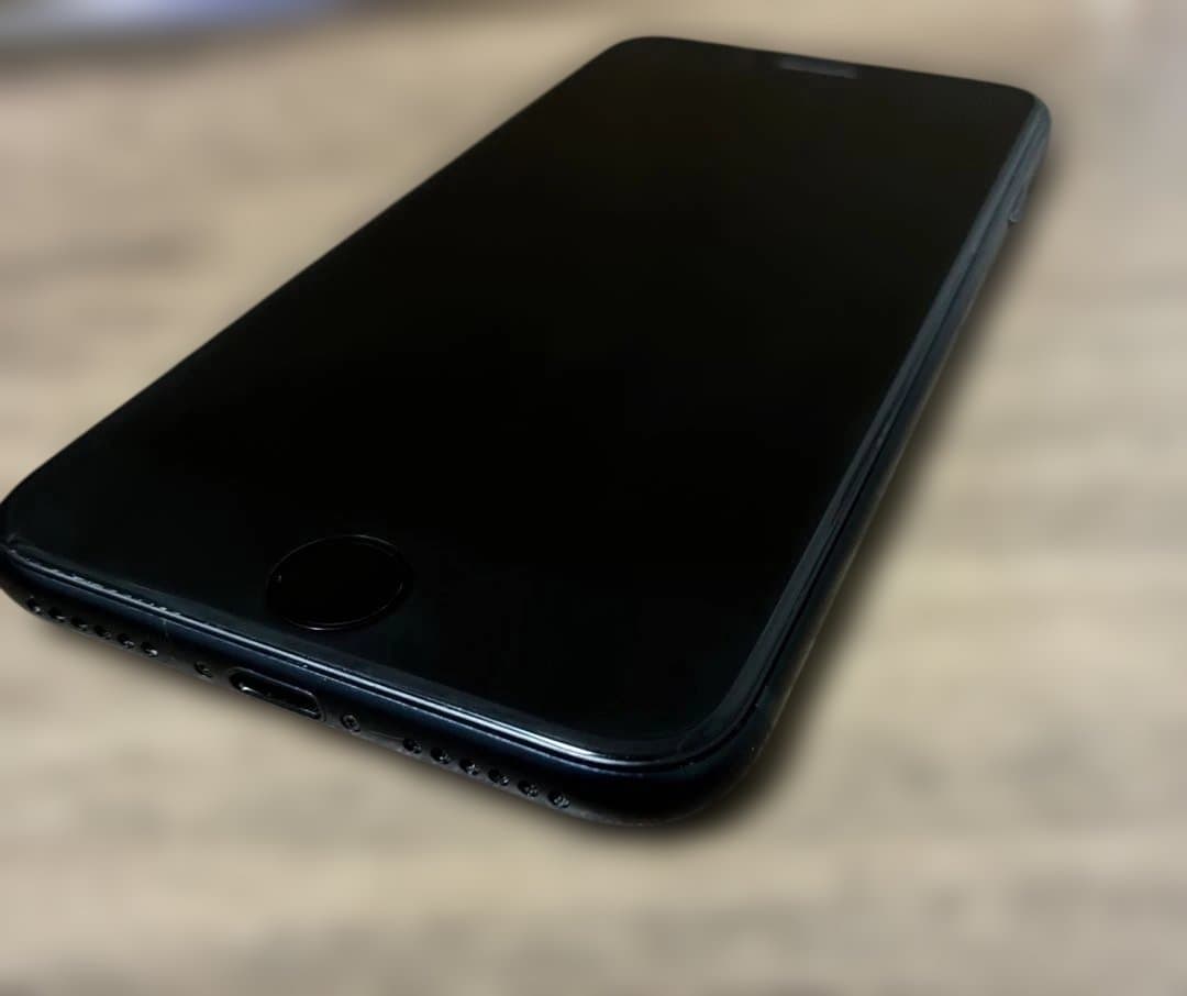 iPhoneSE3 ミッドナイト 128GB