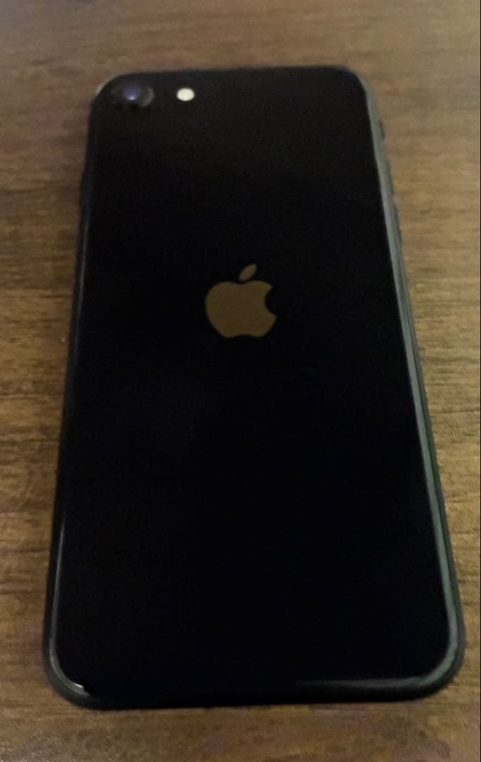 iPhoneSE3 ミッドナイト 128GB