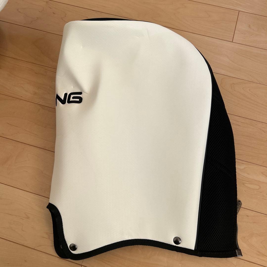 キャディバッグ　ping ピン