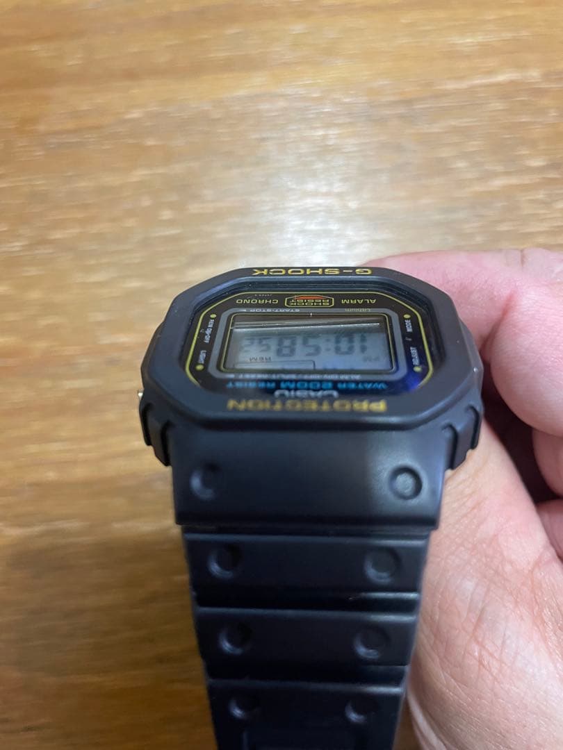時計 CASIO G-SHOCK DW-5600C-9V