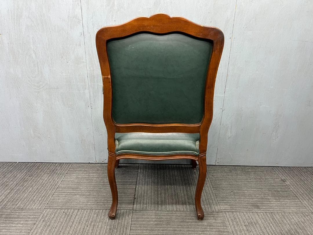 1062◆格安配送地域あり◆イーセンアーレン肘付きダイニングチェア◆ロビー