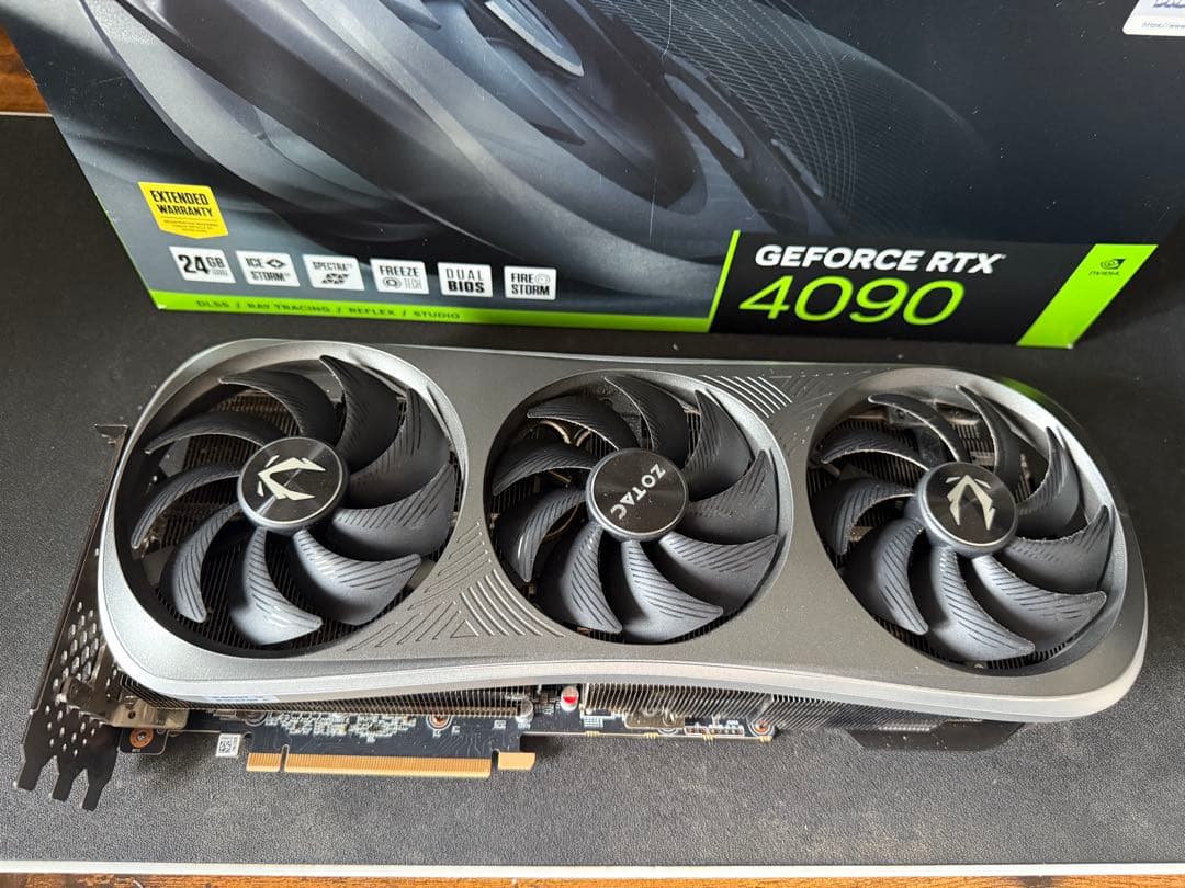 グラフィックボード・グラボ・ビデオカード ZOTAC RTX4090 Trinity OC