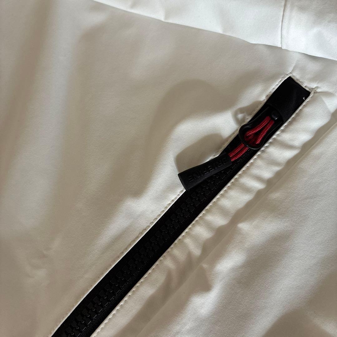 ブリーフィングゴルフ　ウインドブルゾン