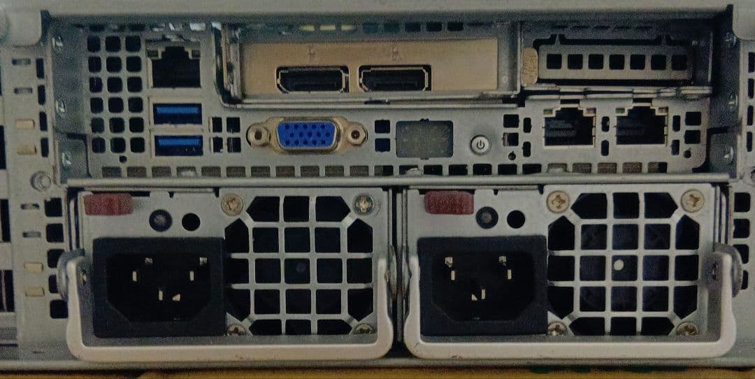 ASUS GPU鯖 VRAM 96GB Xeon E5-2699 v3 72コア