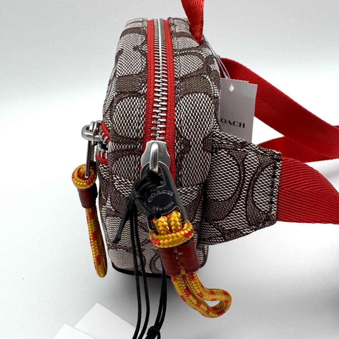 新品タグ付き✨　COACH コーチ　ウエストバッグ　ボディバッグ　CH751