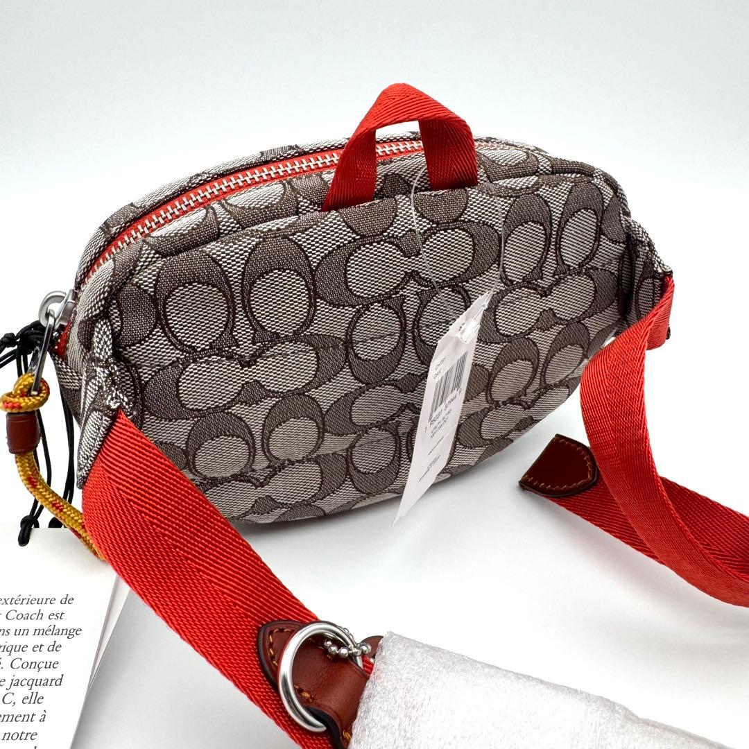 新品タグ付き✨　COACH コーチ　ウエストバッグ　ボディバッグ　CH751