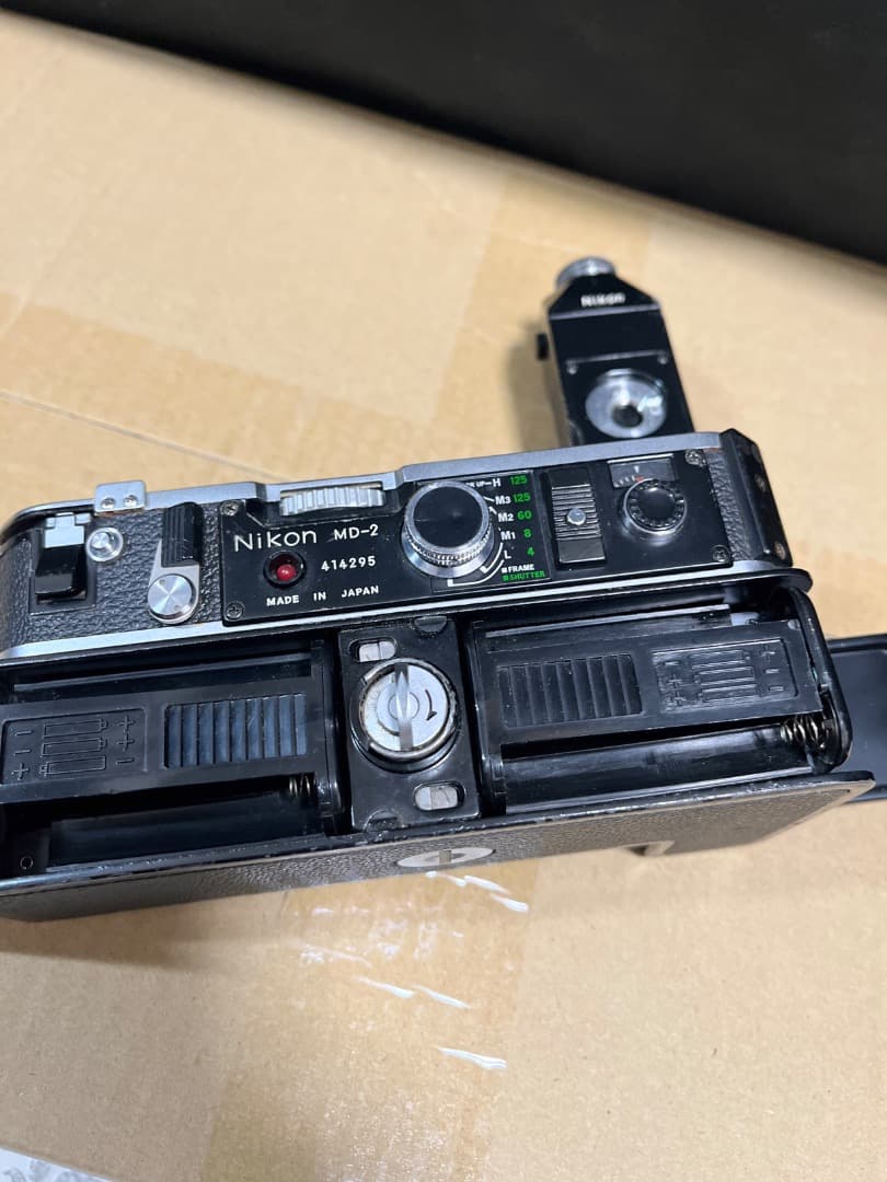 Nikon F2モータードライブ MB-1MD-2