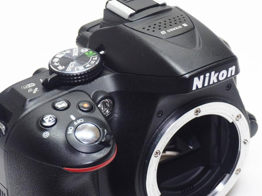 ■美品■ Nikon D5300 ダブルレンズセット 《 S数8364回