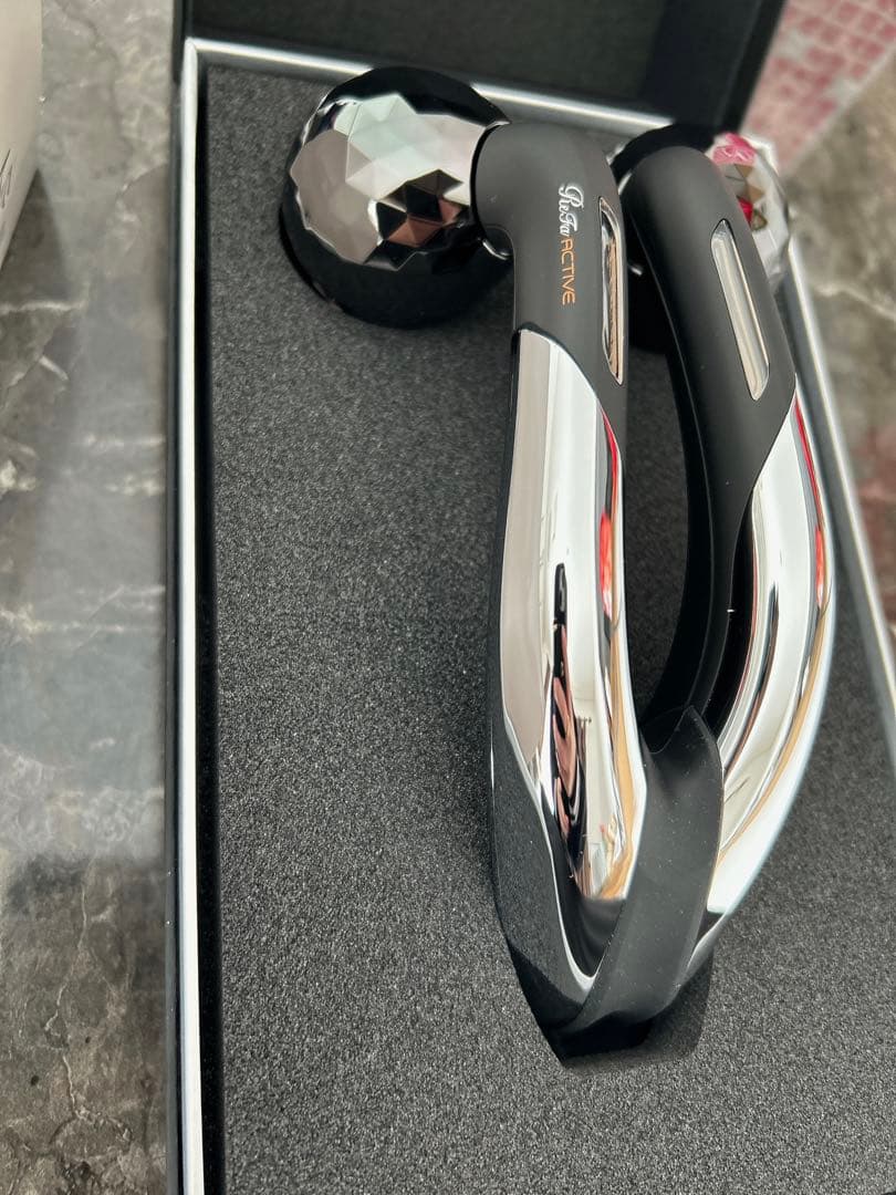 【新品未使用⭐︎ReFa】アクティブ　ダブルエフ小顔ローラー　ボディ　美容　リファ