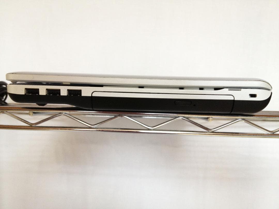 Windowsノート本体 SONY VAIO VPCEB48FJ i3 SSD Office