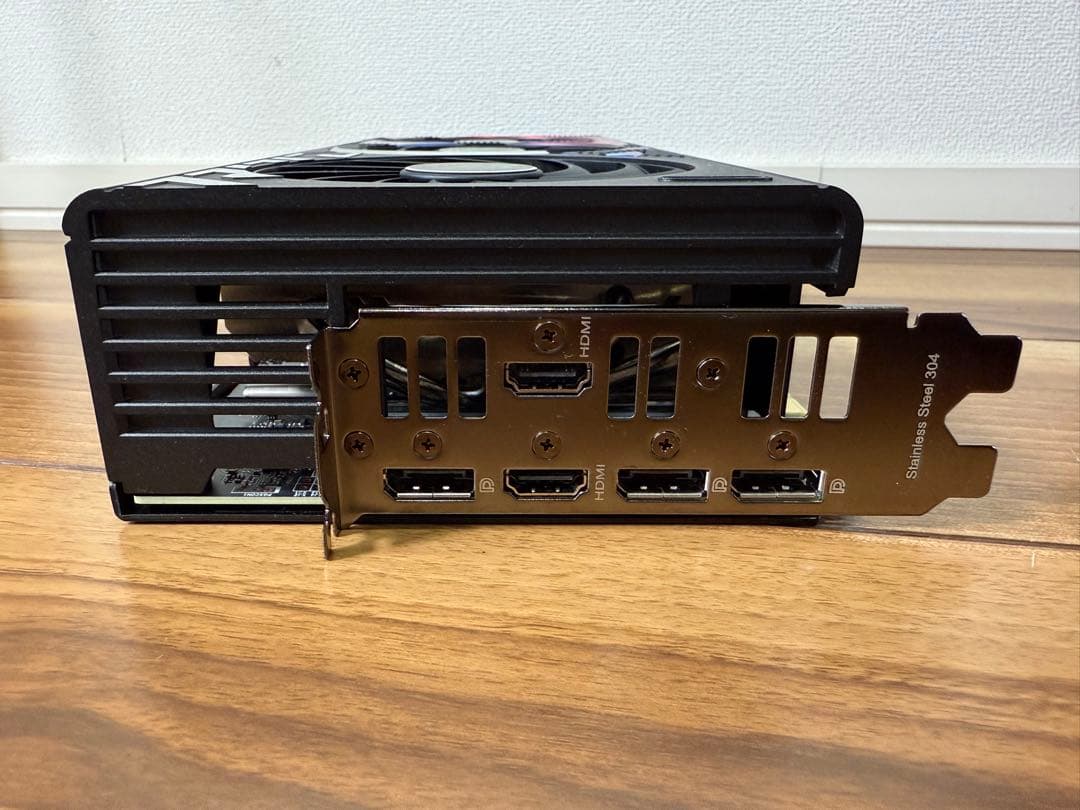 グラフィックボード・グラボ・ビデオカード ASUS ROG STRIX GAMING RTX 4070 Super