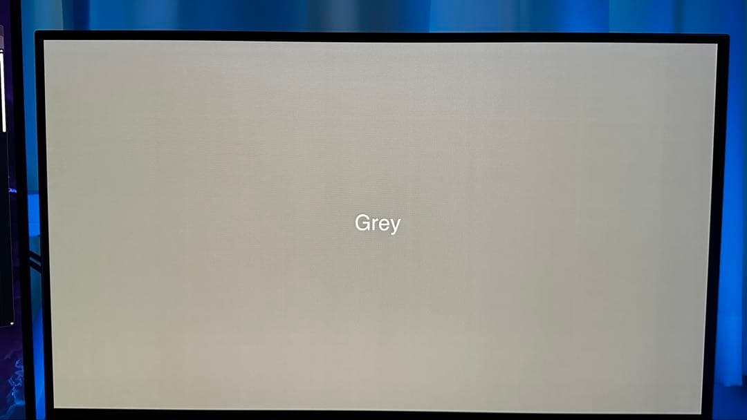 LG 27GR95QE 27インチOLEDモニター