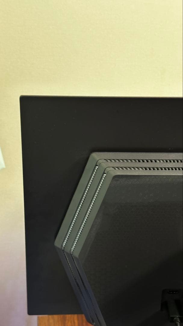 LG 27GR95QE 27インチOLEDモニター