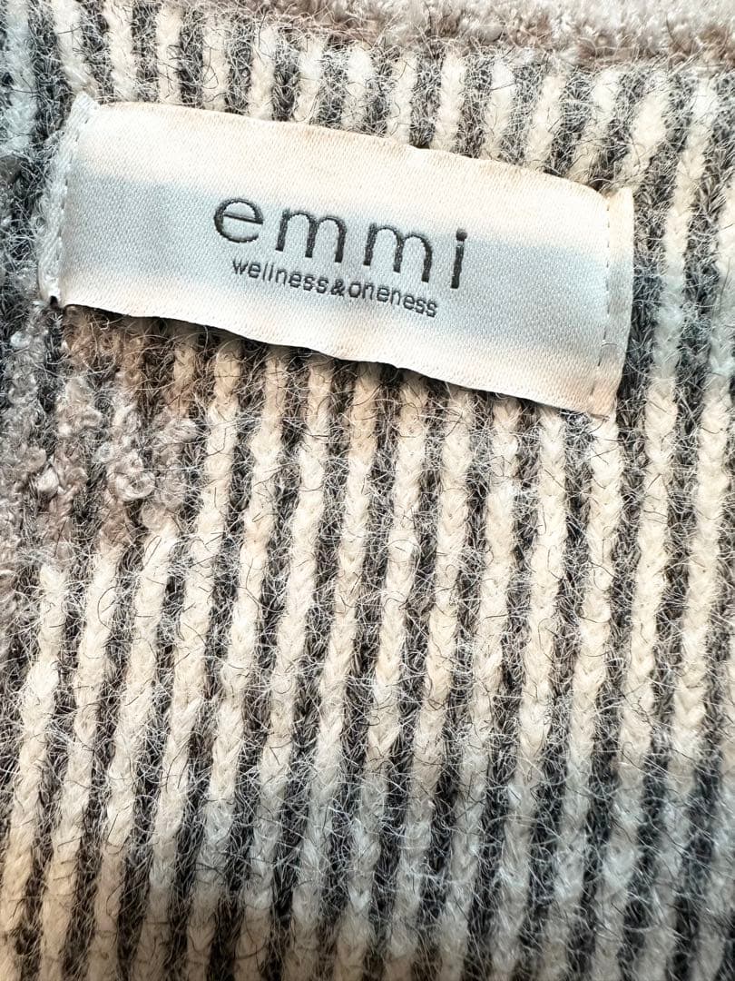 emmi エミ　ブルゾンライクカーディガン