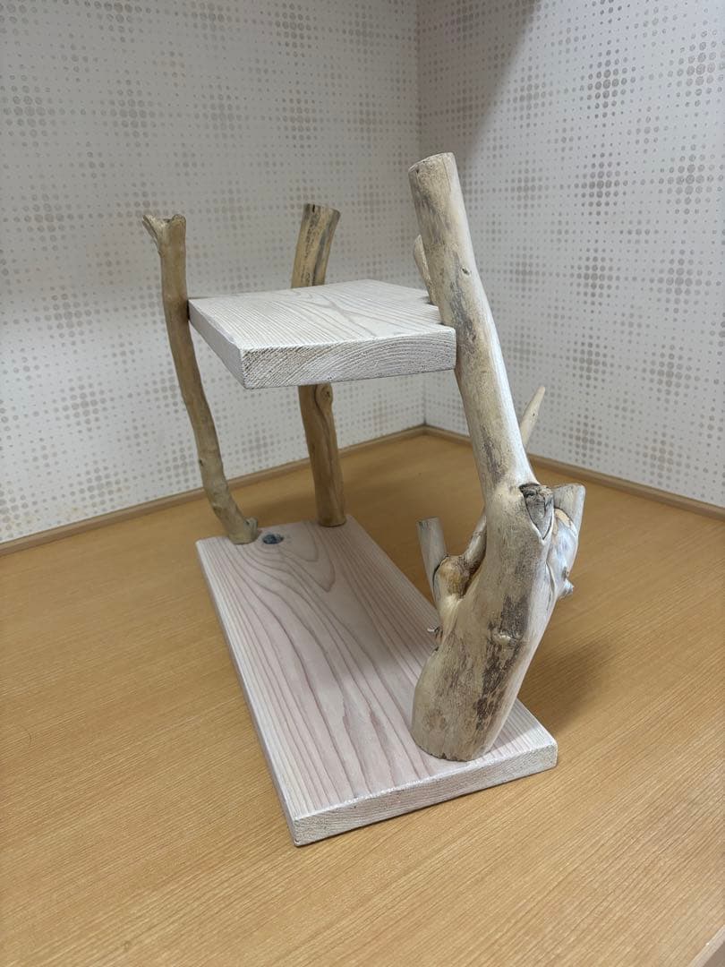 流木を使った木製二段棚