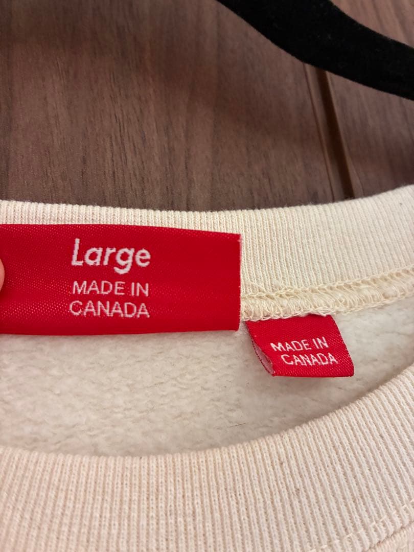 トップス Supreme Cutout Logo Crewneck