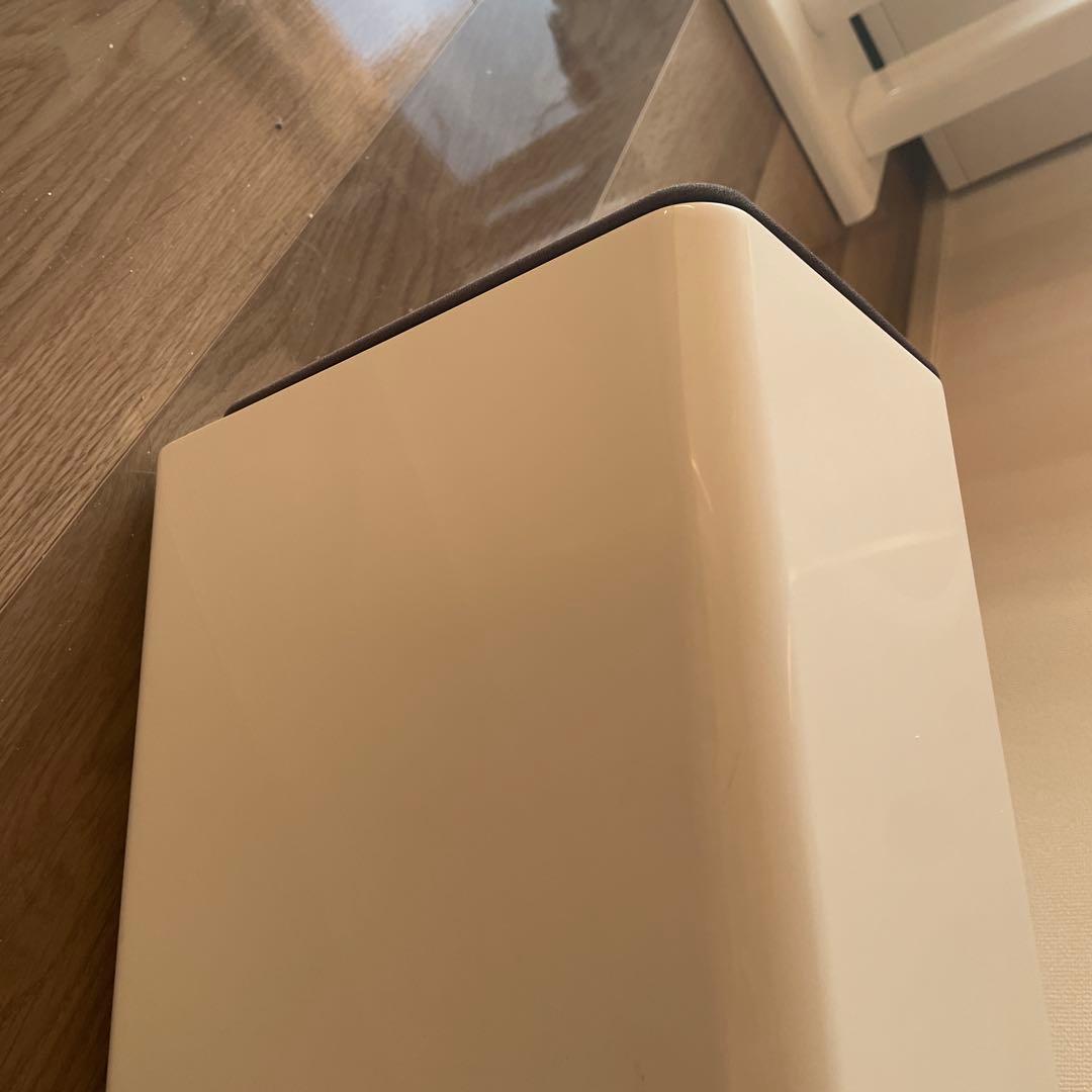 レア　Q Acoustics 2020i ブックシェルフスピーカー ホワイト