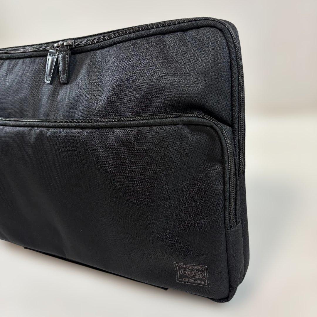 美品 ポーター ディル PCケース L 15インチ対応 多機能ポケット 黒