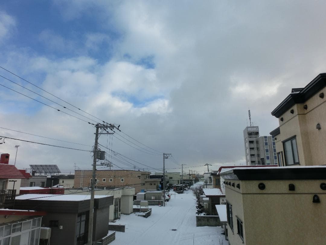 CASIO EXILIM EX-ZR200 ブラック　コンパクトデジタルカメラ